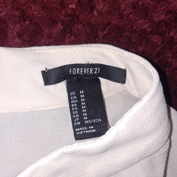 🔥FOREVER 21 top (m) - Picture 5 of 5